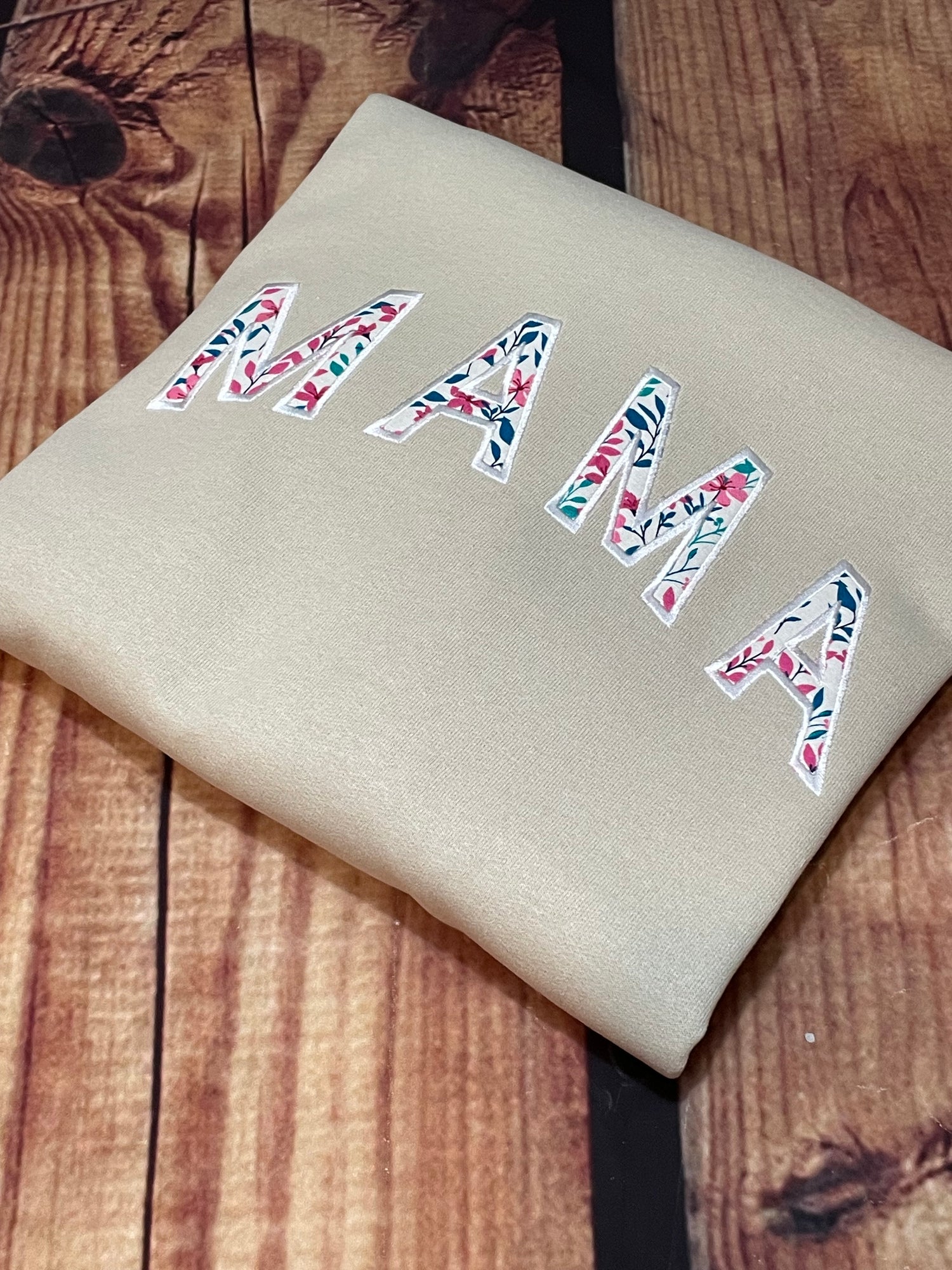 Mama Floral Applique Custom Embroidery Sweatshirt | Everyday Mama Sweatshirt| Christmas Gift Mama Sweatshirt|